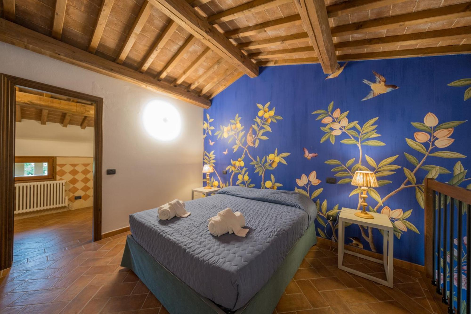 San Ruffino Apartments Lari Eksteriør bilde