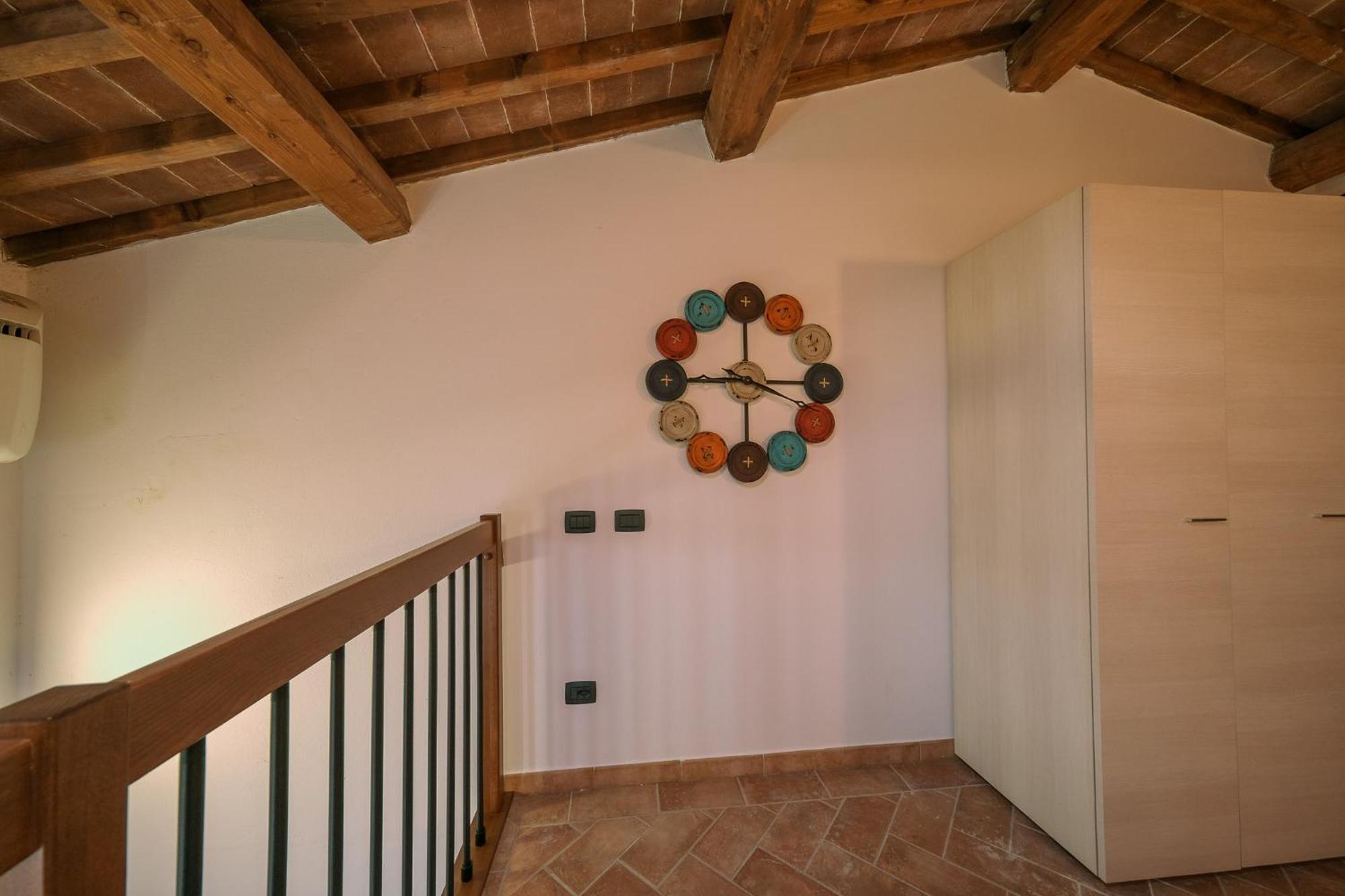 San Ruffino Apartments Lari Eksteriør bilde
